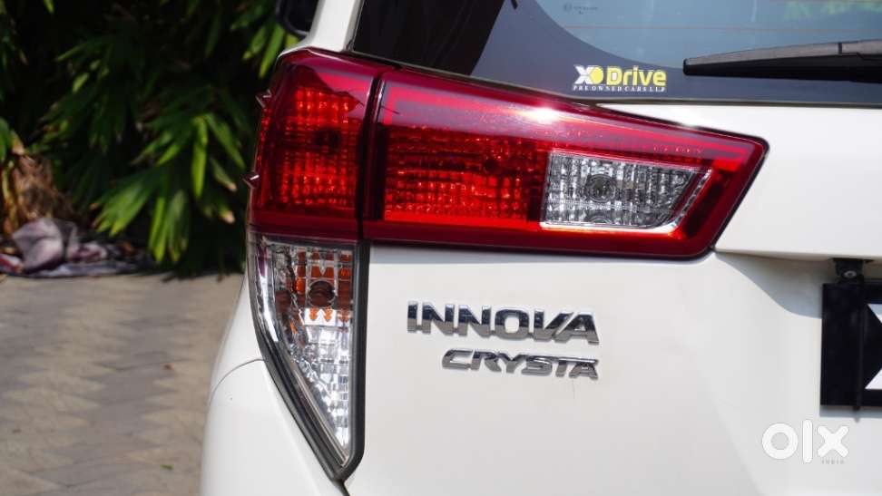 Toyota Innova Crysta 2.7 Gx At, 2020, Diesel