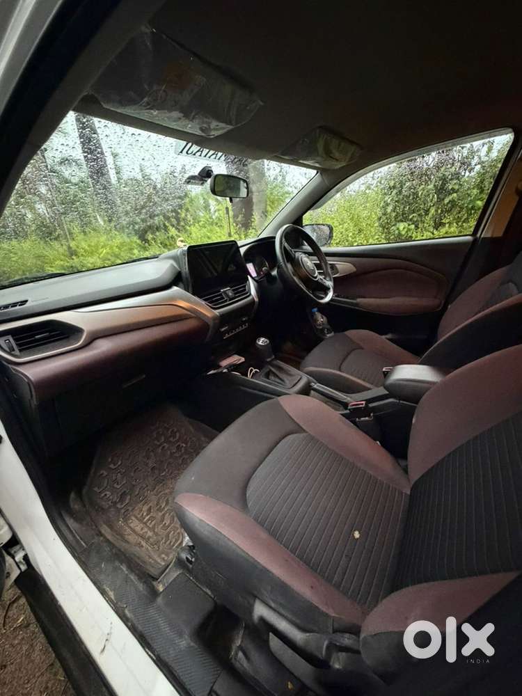 Maruti Suzuki Fronx 2025