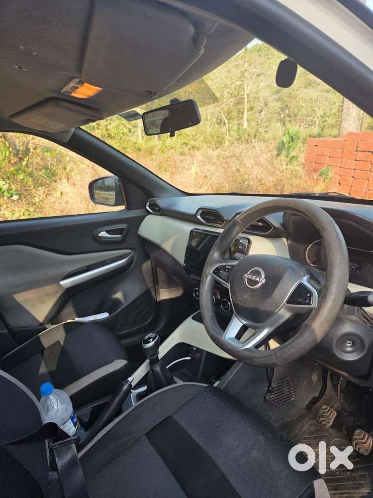 Nissan Magnite 2022 Petrol Well Maintained