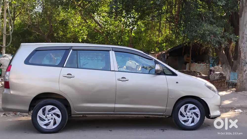 Toyota Innova Diesel 2.5 2007 Urgent Sell
