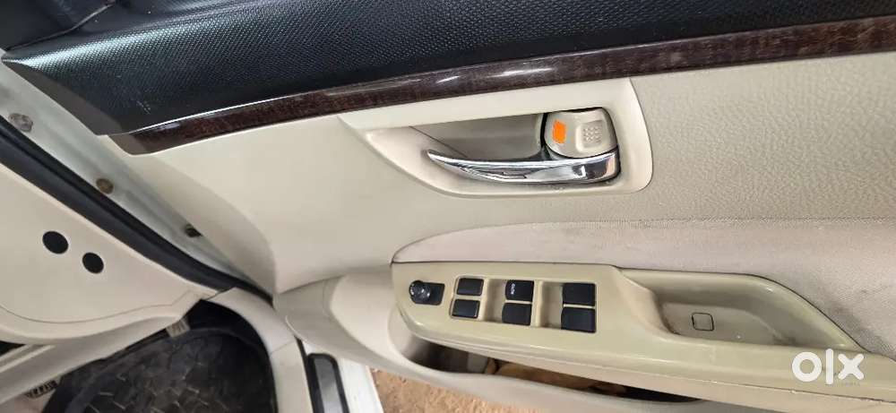 Maruti Suzuki Dzire 2013