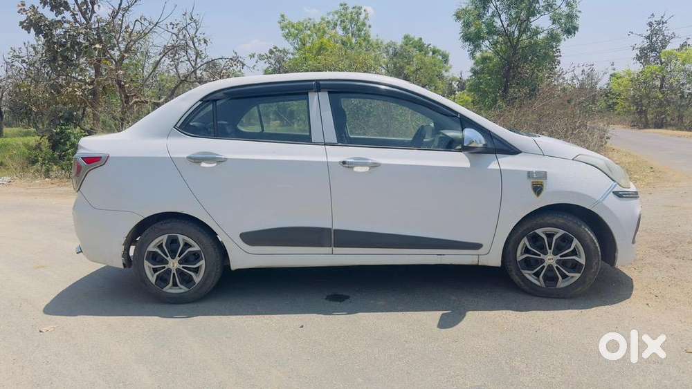 Hyundai Xcent 2016 Diesel Full Loaded