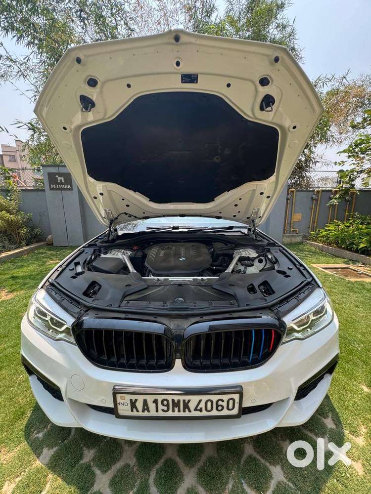 Pristine 2019 Bmw 530d M Sport  3.0l Inline-6  Sub 28,000 Kms!