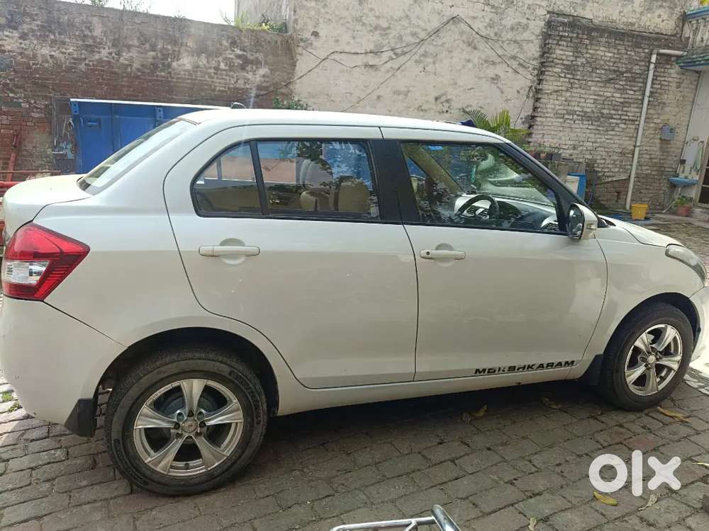 Maruti Suzuki Dzire 2013 Petrol 75000 Km Driven