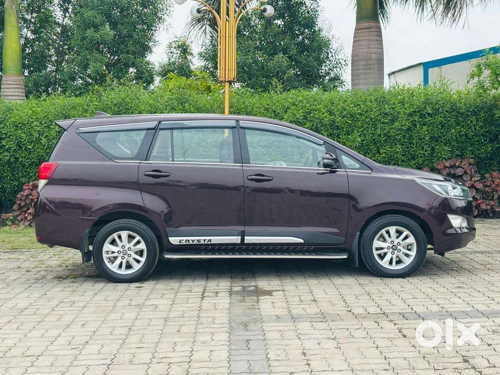 Toyota Innova Crysta 2.8 Gx At, 2017, Diesel