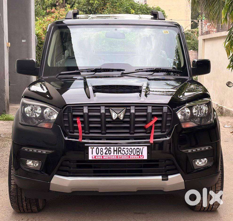 Mahindra Scorpio Classic, 2026, Diesel
