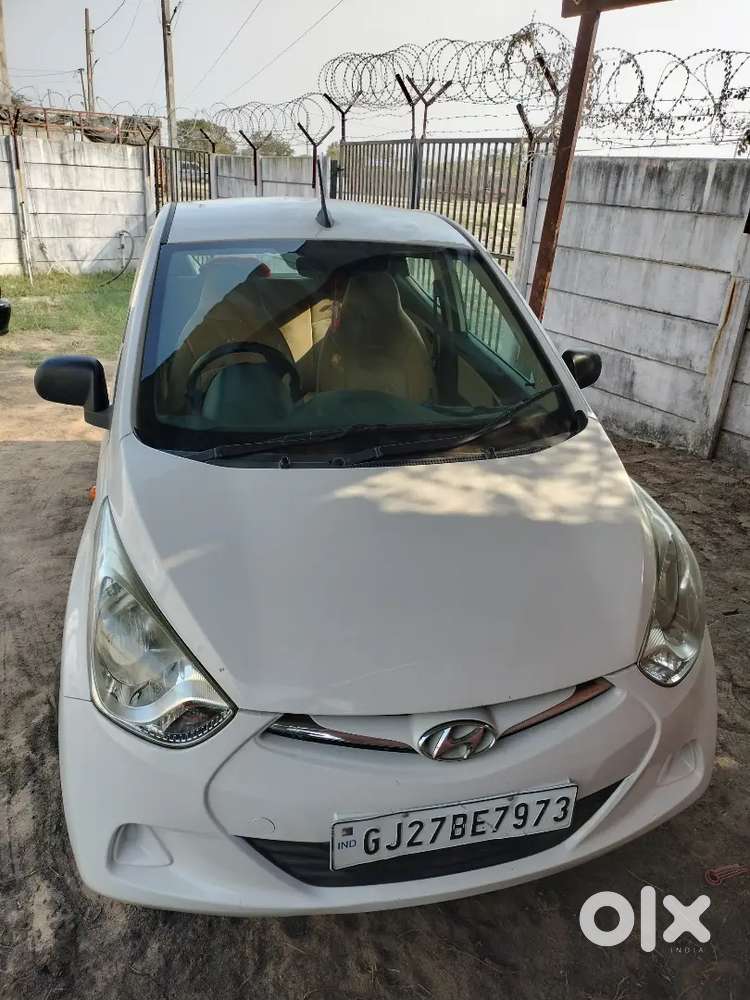 Hyundai Eon 2017 Petrol 30000 Km Driven