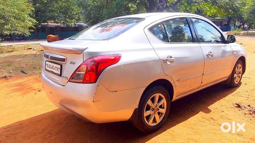 Nissan Sunny Special Edition, 2013