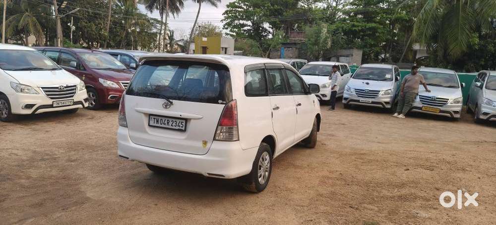 Toyota Innova 2.5 G (diesel) 8 Seater, 2005, Diesel