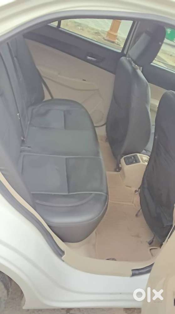 Maruti Suzuki Dzire Ags Zdi Plus, 2017, Diesel