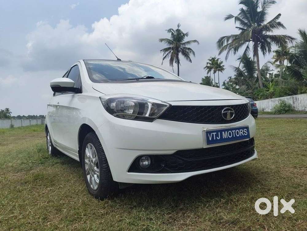 Tata Tiago 1.2 Revotron Xza, 2018, Petrol