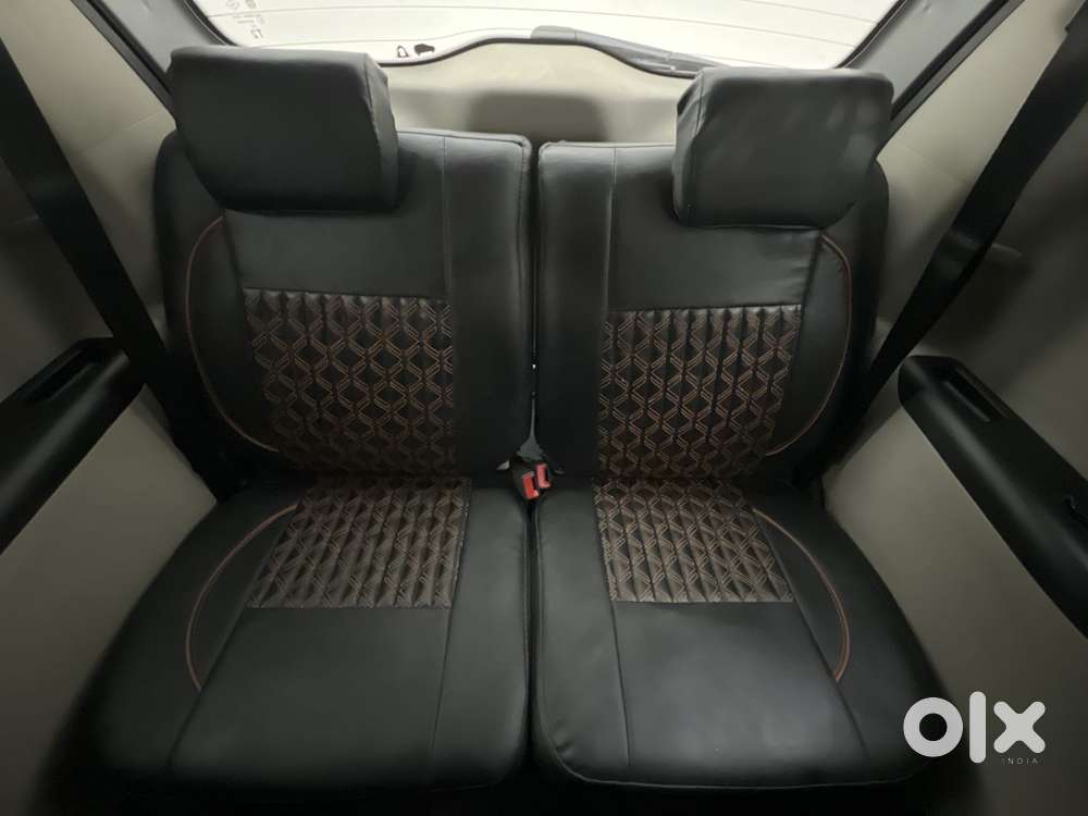 Renault Triber Rxz, 2022, Petrol