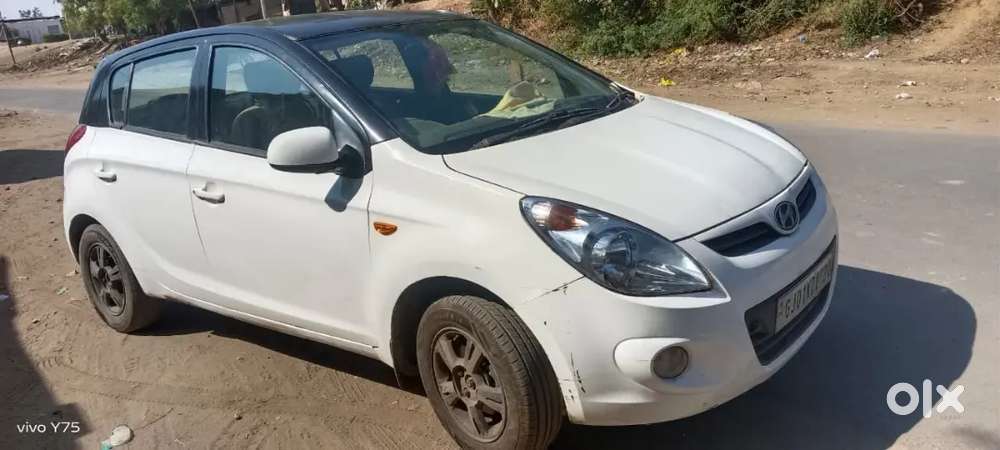 Hyundai I20 Asta For Sale  Well Maintained
