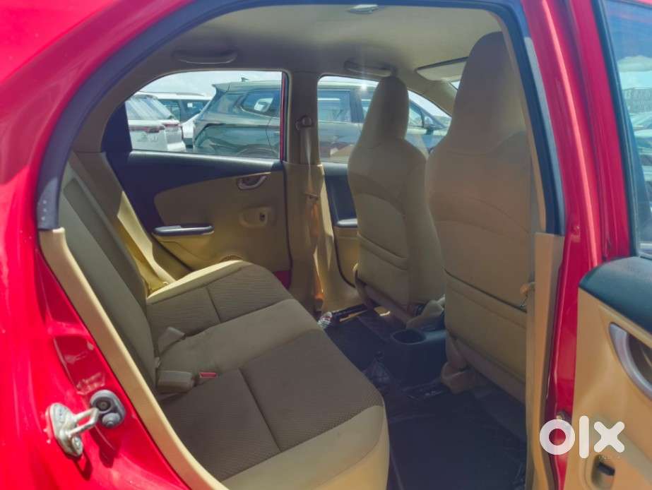 Honda Brio Vx Mt, 2015, Petrol
