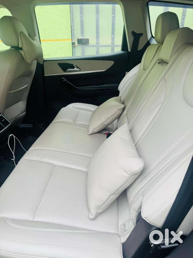 Mahindra Xuv700 Diesel 2023