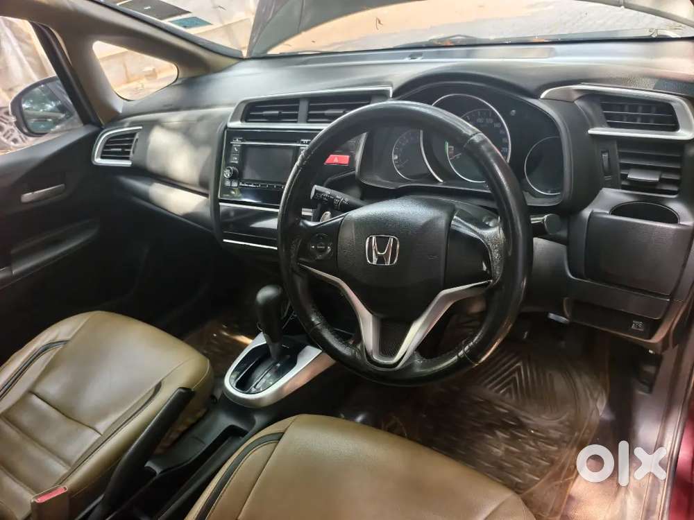 Honda Jazz 2015 Petrol Well Maintained