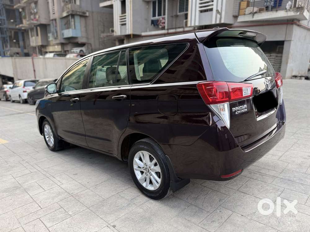 Toyota Innova Crysta 2.8 Gx At 8s, 2016, Diesel