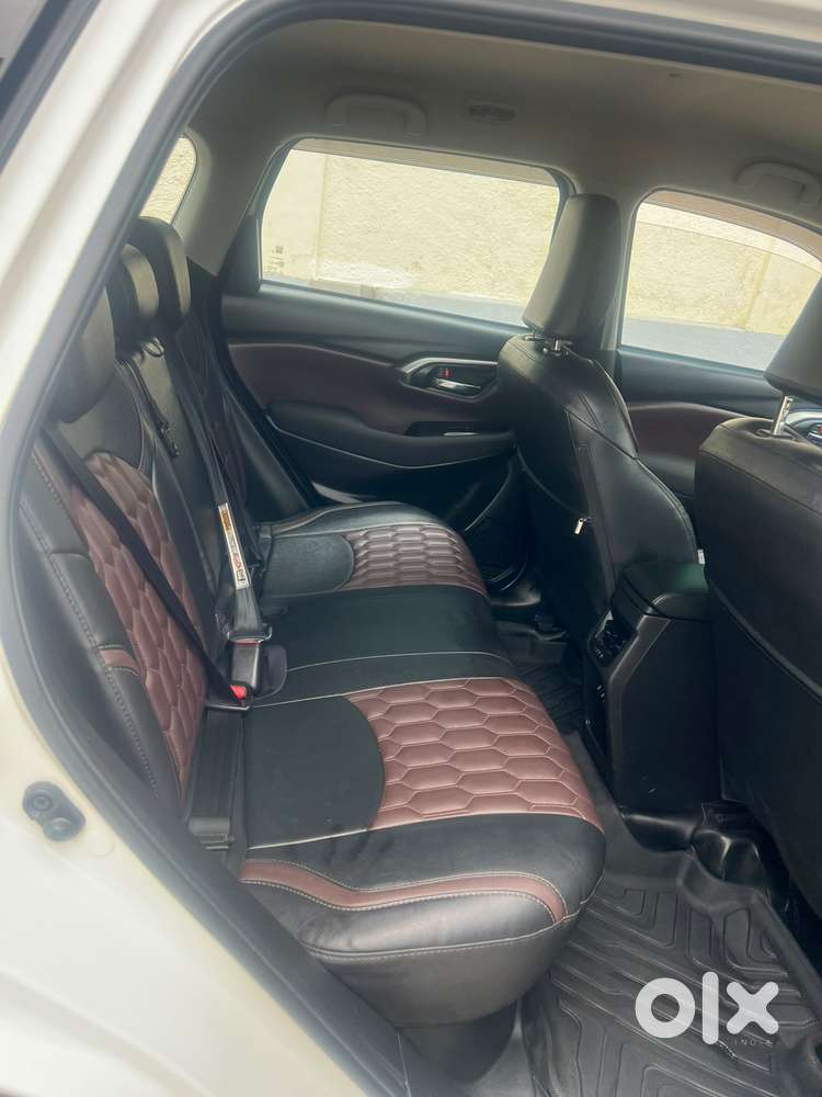 Maruti Suzuki Grand Vitara 1.5 Delta Smart Hybrid, 2023, Petrol