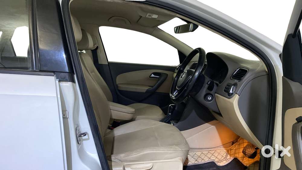 Volkswagen Vento 2010-2013 Petrol Highline At, 2016, Petrol