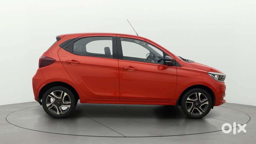 Tata Tiago Xza Plus, 2021, Petrol