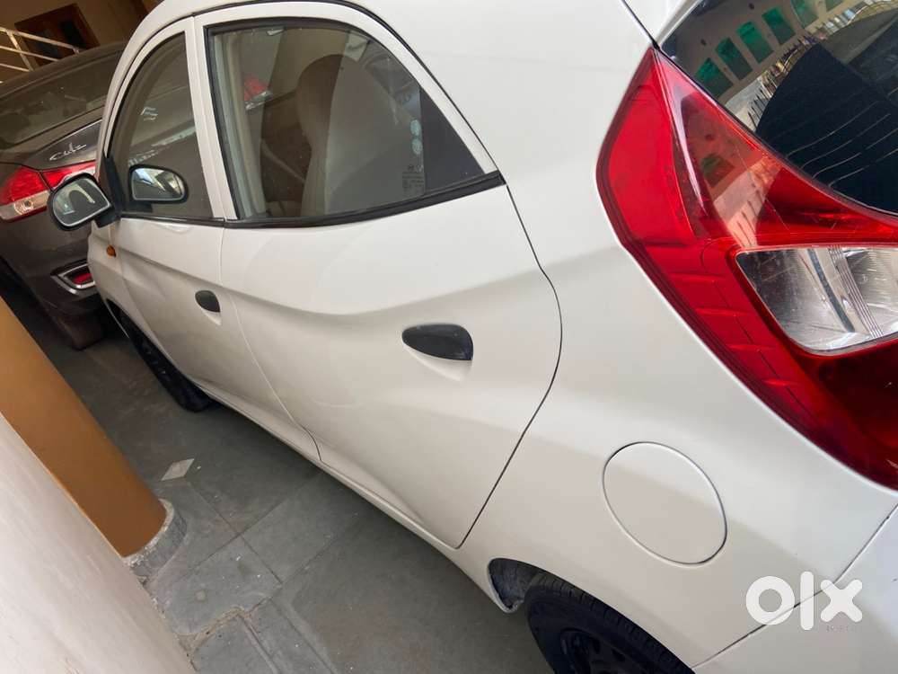 Hyundai Eon 2015 Petrol Well Maintained