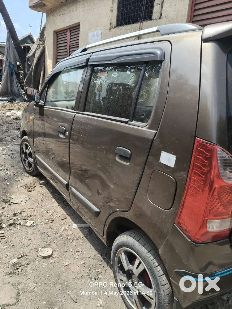 Gadi Mein ₹1 Ka Bhi Kam Nahin Hai Weri Good Condition Me Hai Gadi