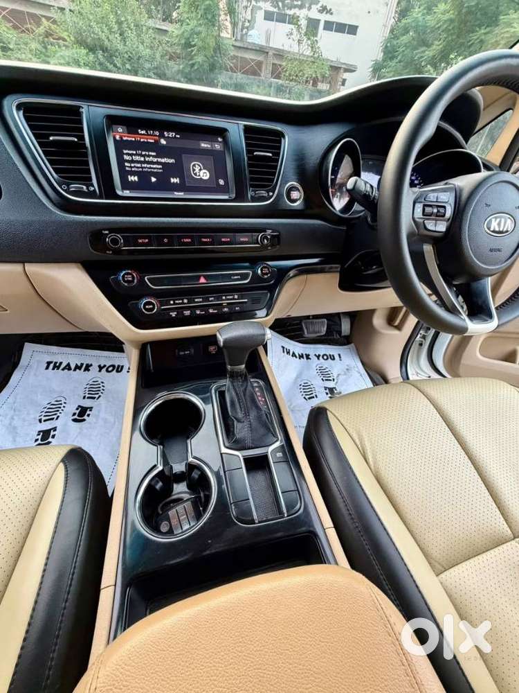 Kia Carnival Premium, 2021, Diesel