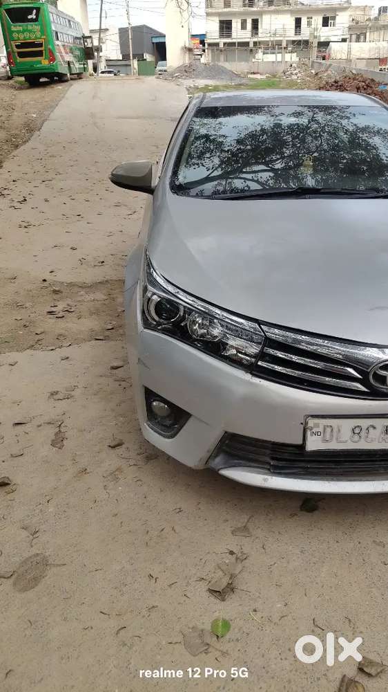 Toyota Corolla Altis 2015