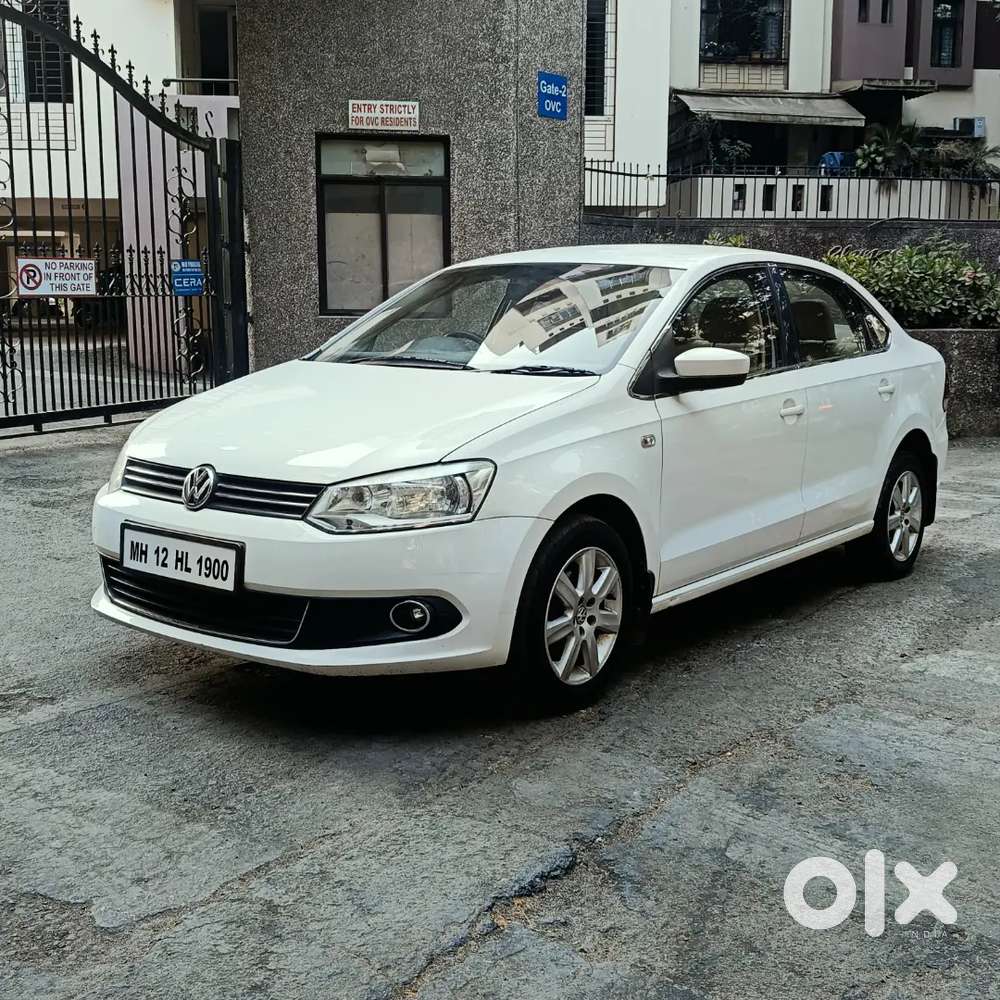 Volkswagen Vento Automatic Highline 2011 Nov.