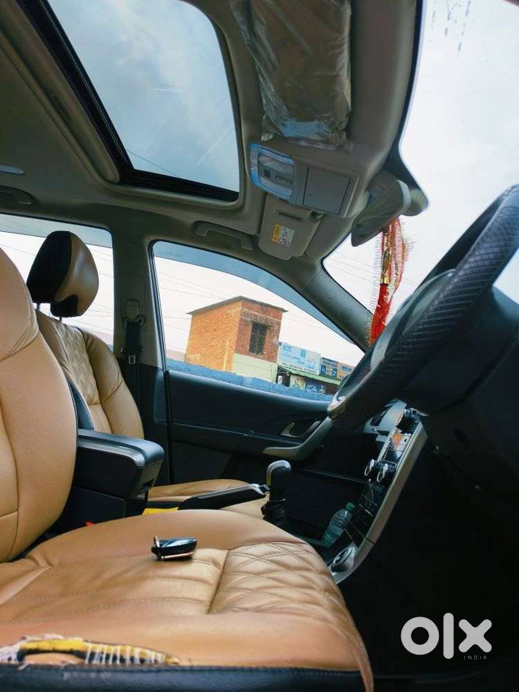 Mahindra Xuv500 W9, 2021, Diesel