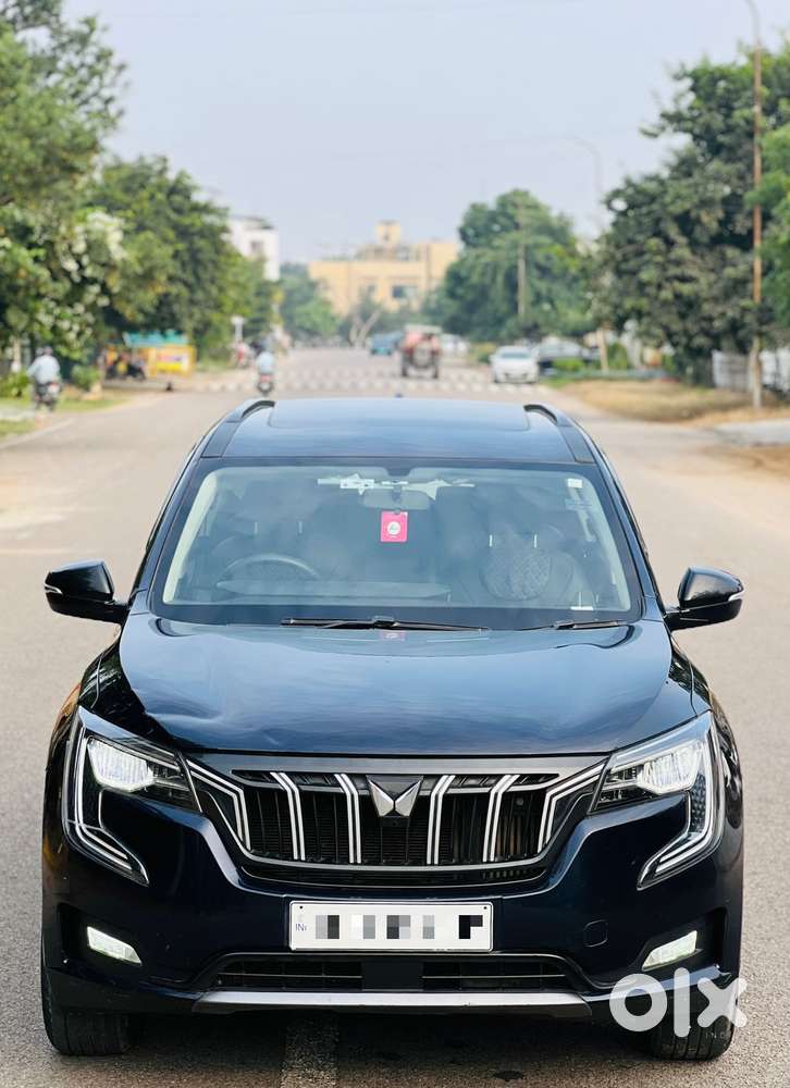 Mahindra Xuv700 2.2 Ax 5 Diesel At 7 Str, 2023, Diesel