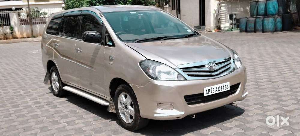 Toyota Innova 2.5 V 7 Str, 2007, Diesel