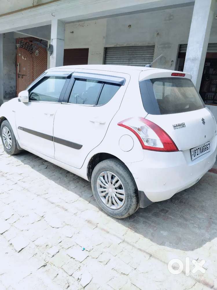 Maruti Suzuki Swift 2015 Diesel 60000 Km Driven