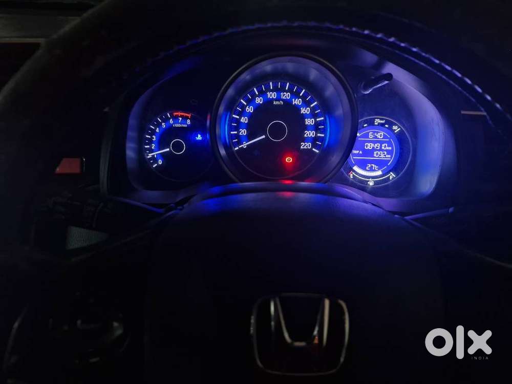 Honda Jazz 2016 &ndash; Well-maintained Car For Sale