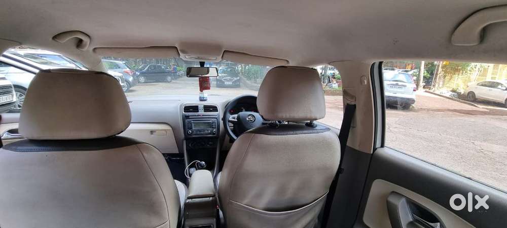 Skoda Rapid 1.6 Petrol 2016