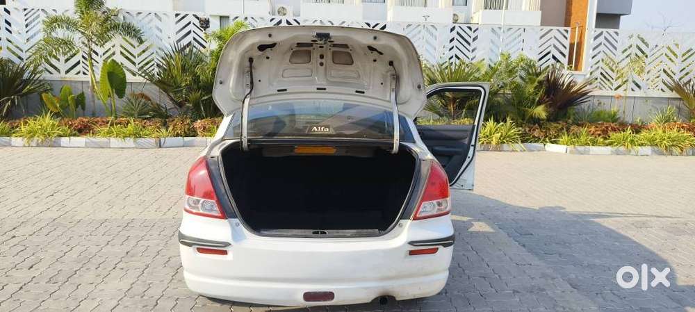 Maruti Suzuki Swift Dzire Tour Ldi, 2015, Diesel