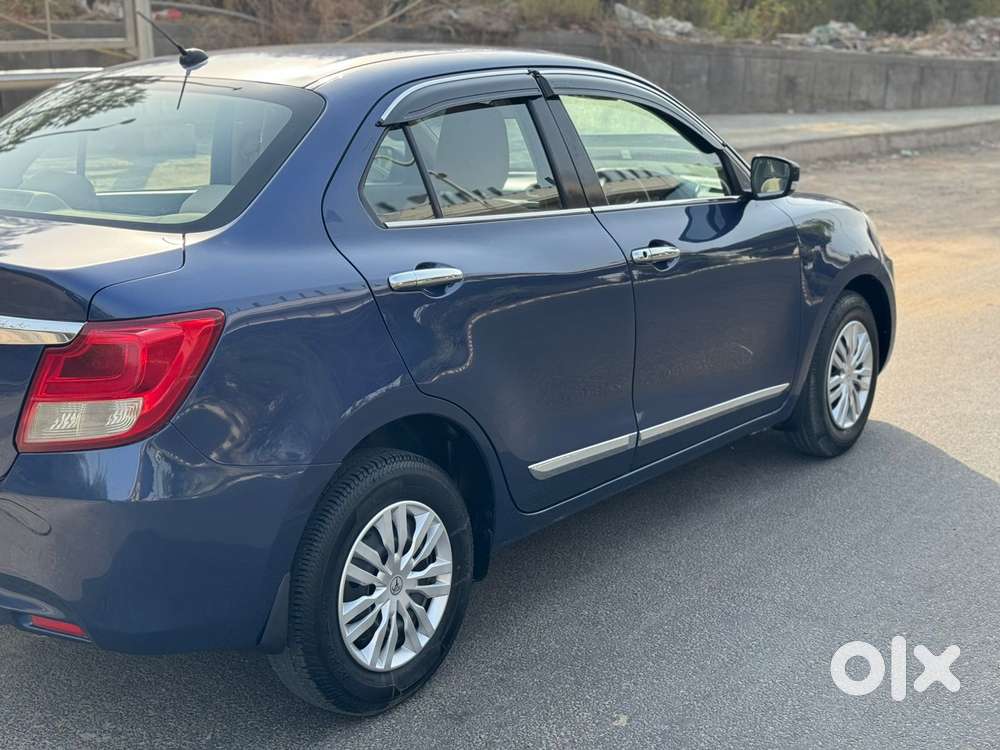 Maruti Suzuki Dzire 1.2 Vxi, 2017, Petrol