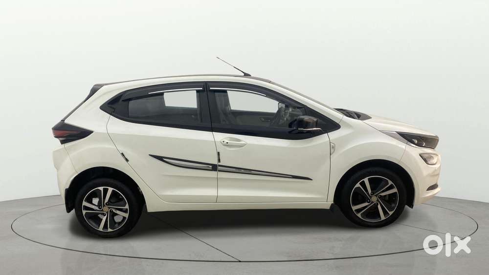 Tata Altroz 1.2 Xza Plus, 2023, Petrol