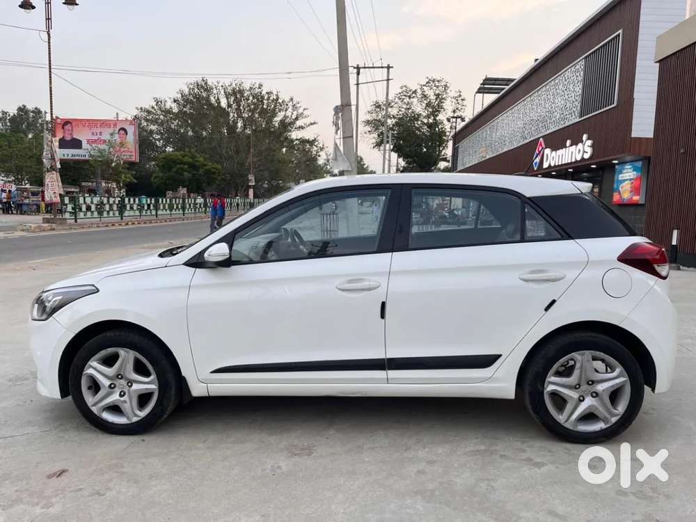 Hyundai Elite I20 Asta Option, 2018, Petrol
