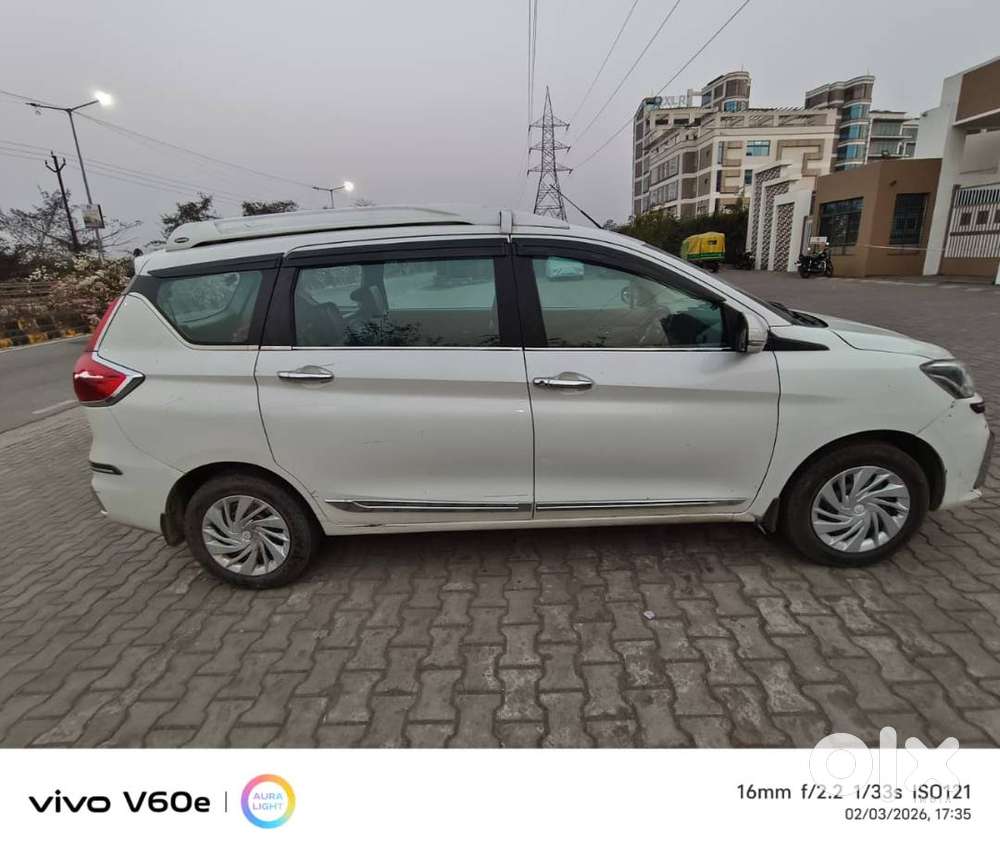 Maruti Suzuki Ertiga 2022 Cng & Hybrids 98000 Km Driven