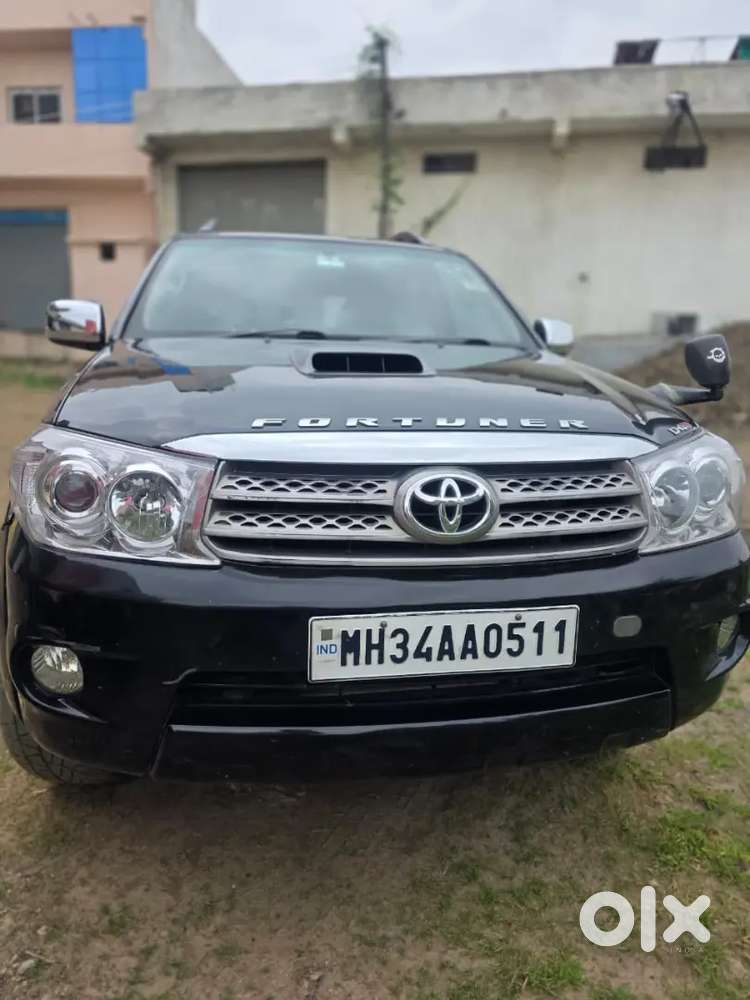 Toyota Fortuner 2009 Diesel Black Beast Good Condition