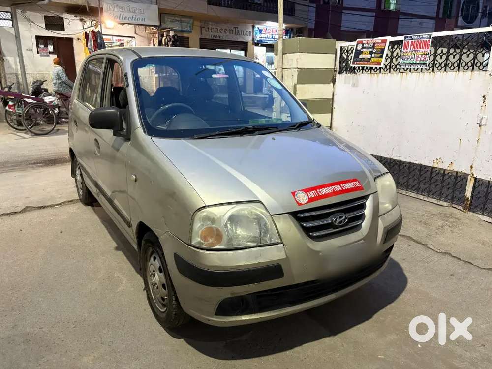 Hyundai Santro Limited Edition All 4 Power Windows Very Less Driven.
