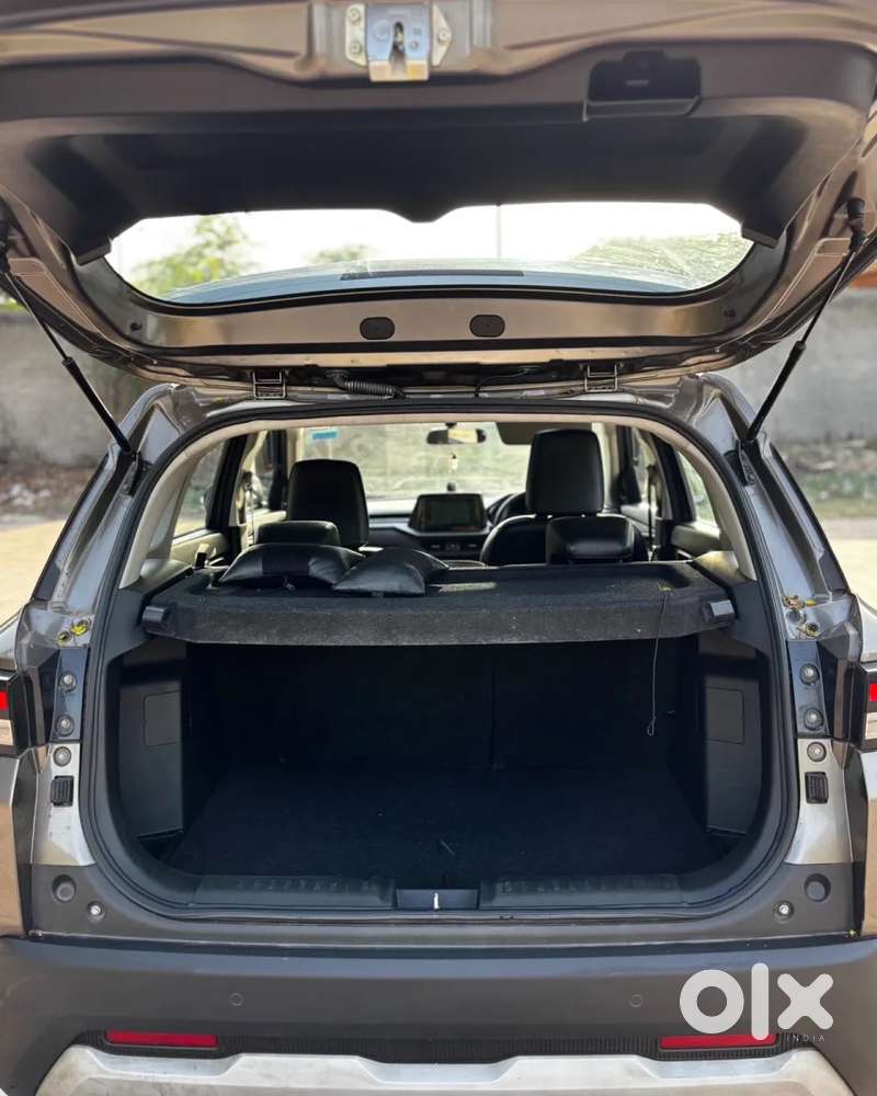 Maruti Suzuki Vitara Brezza 1.5 Zxi, 2023, Petrol