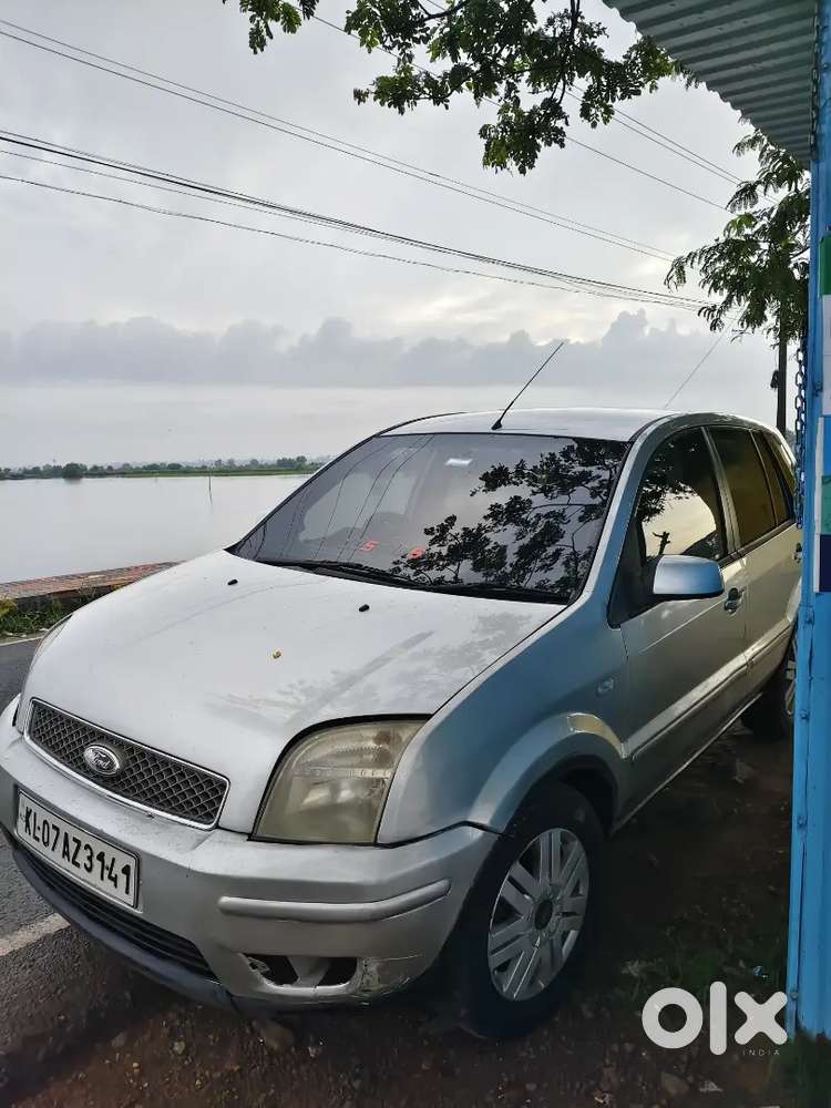 Ford Fusion Plus 2005