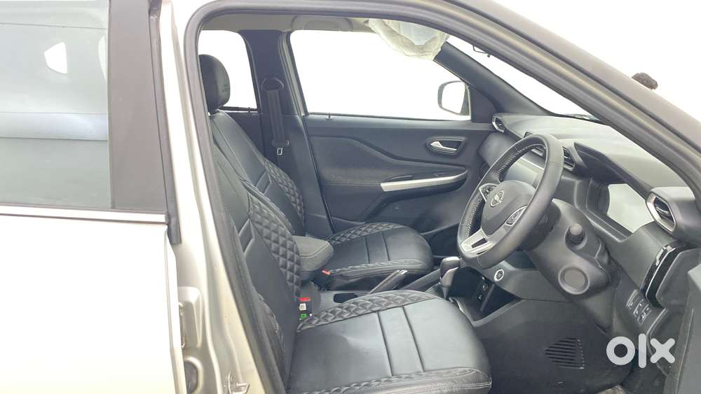 Nissan Magnite 1.0 Xv Premium Turbo Cvt, 2023, Petrol