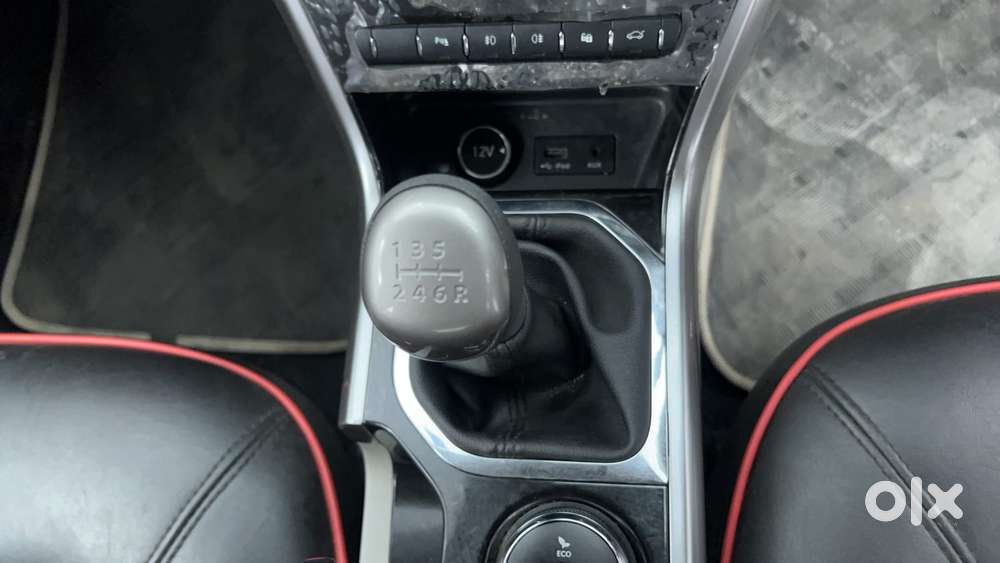 Tata Nexon 1.2 Revotron Xz Plus, 2018, Petrol