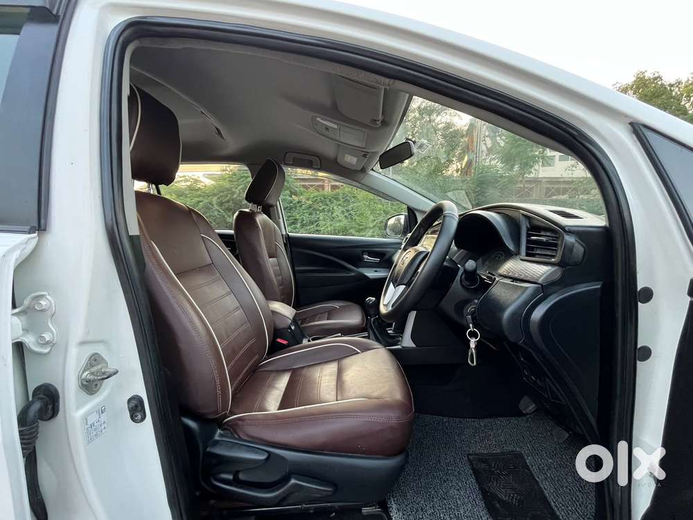 Toyota Innova Crysta 2.4 G Mt 8s, 2021, Diesel