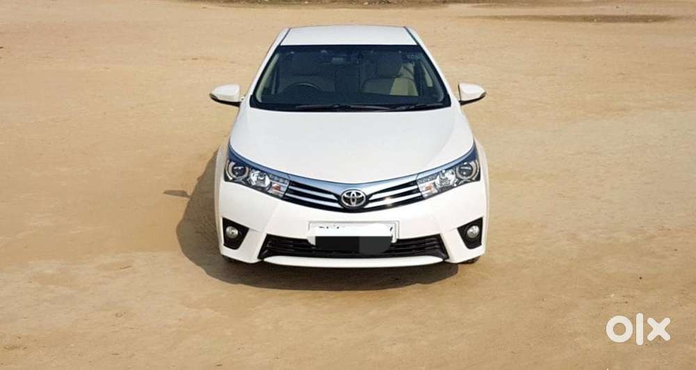 Direct Owner - Toyota Corolla Altis 2016 Excellent Condition