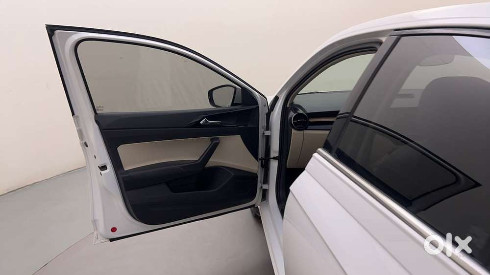 Skoda Slavia Style 1.5l Tsi Dsg, 2022, Petrol