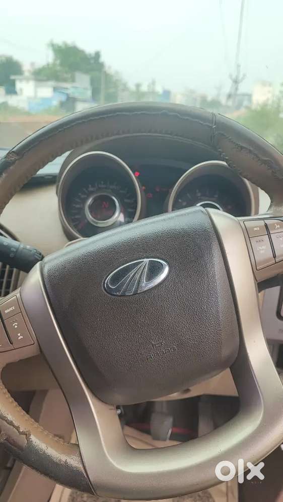 Mahindra Xuv500 2015 W8 Model Bs4